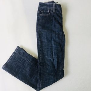 Levi’s perfectly slimming jeans